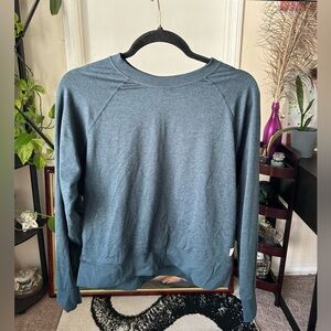 Vuori Slate Blue Crewneck Top